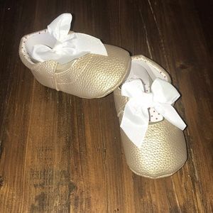 Precious Gold Baby Moccasins (size 2)